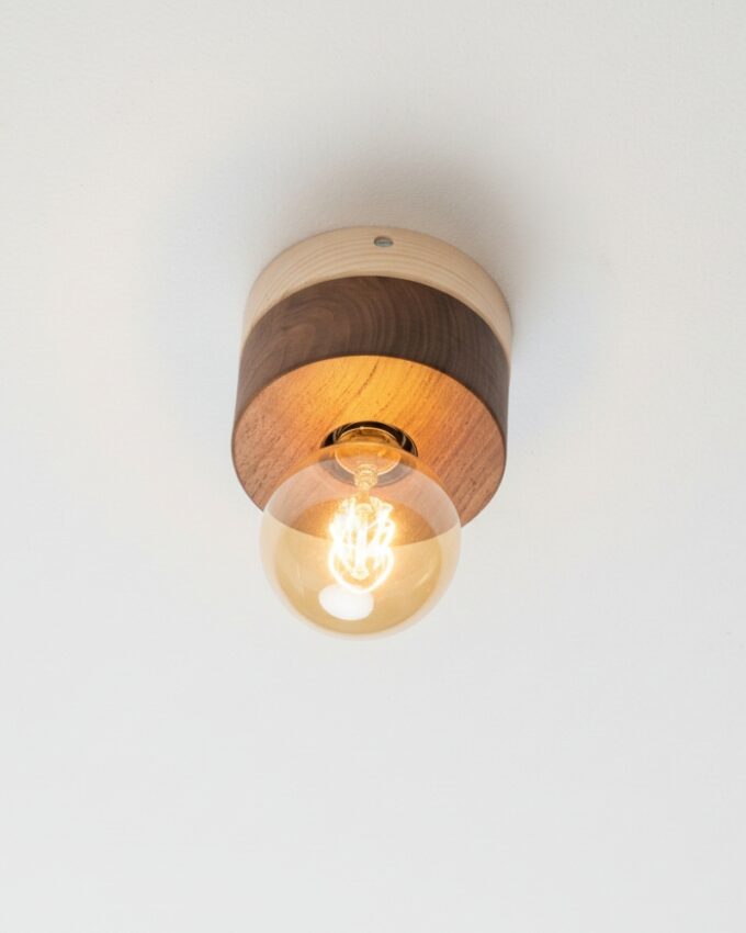 0239 Deckenlampe aus Walnussholz Zirbe ALMUT von Wildheim