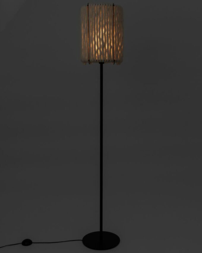 Lampen aus Wolle ALMUT_6020_Stehlampe_Wolle_Zylinder(1)